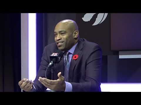 Raptors fans react to the Vince Carter jersey retirement