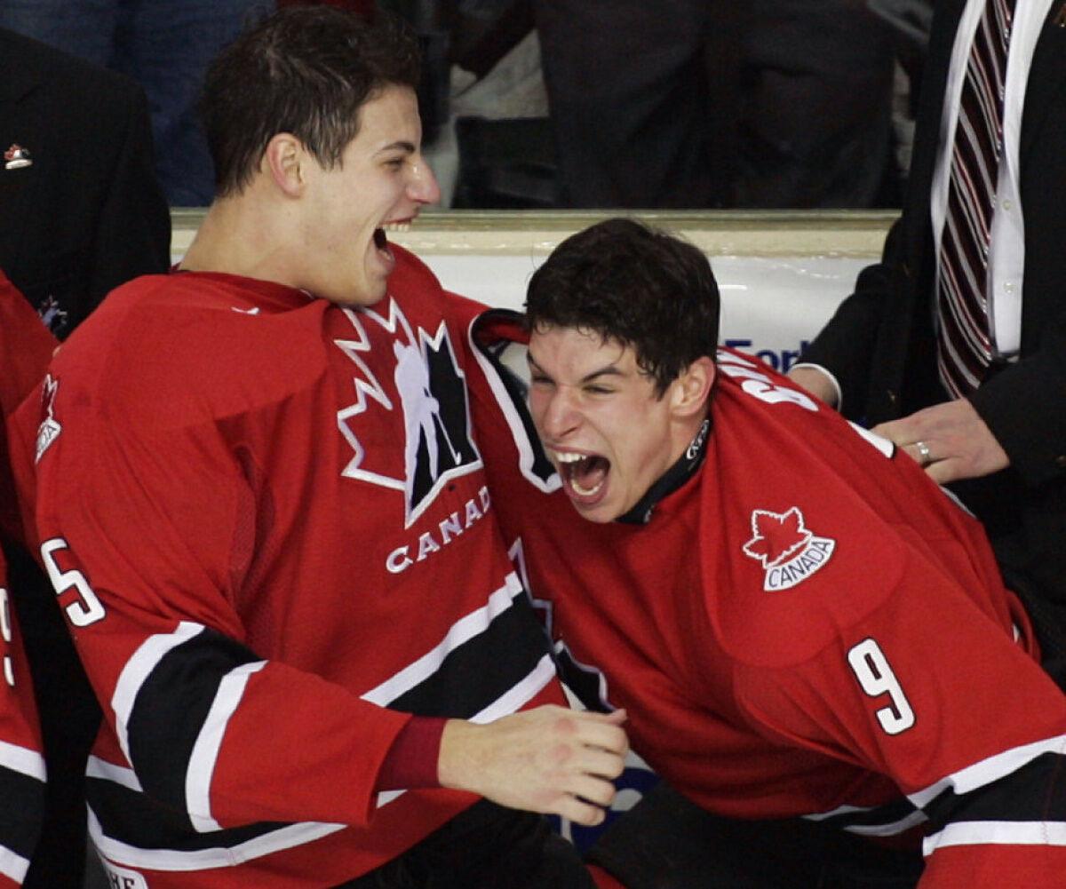 Canada's win puts Sidney Crosby in the exclusive Triple Gold Club