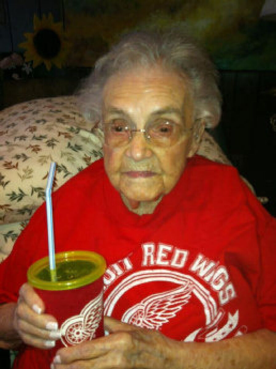 At 113, Minnesota woman lies about her age to join Facebook