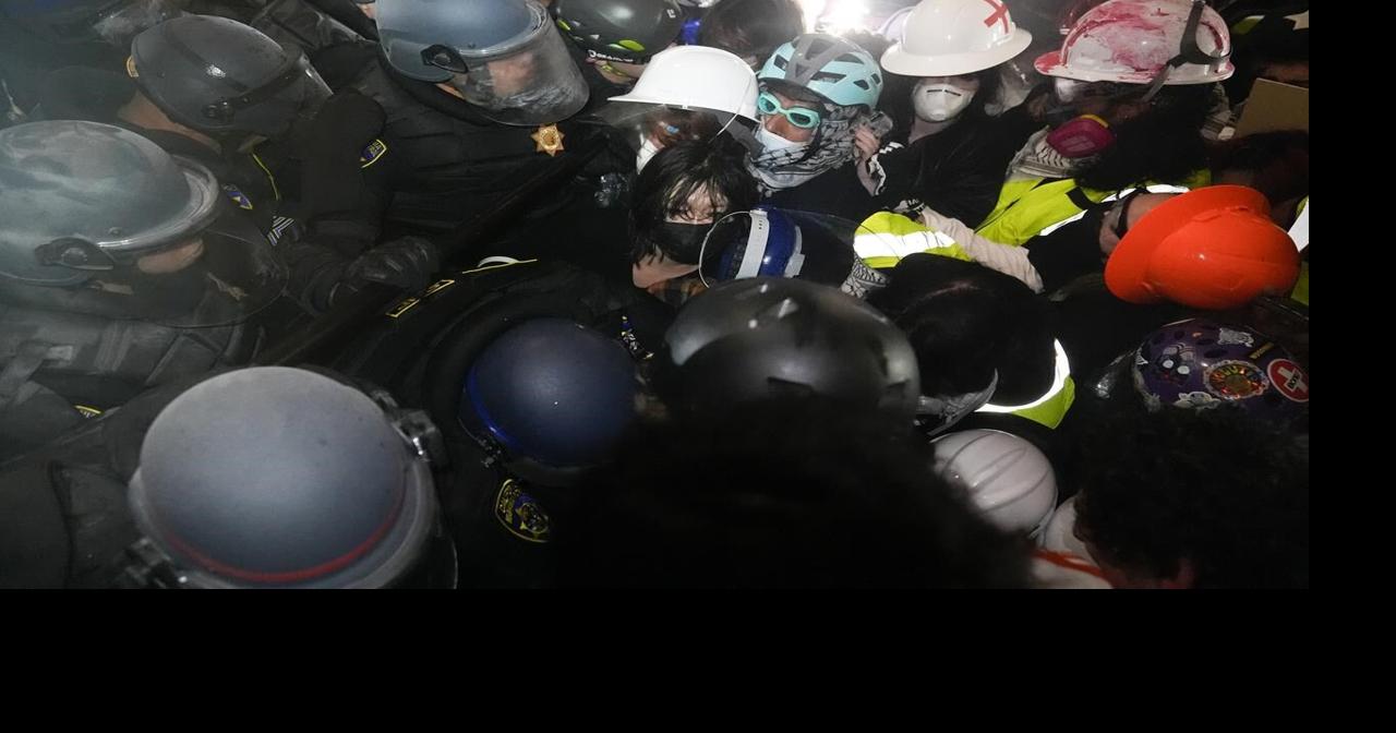 The Latest | Arrests top 2,000 as protests against Israel-Hamas war roil college campuses