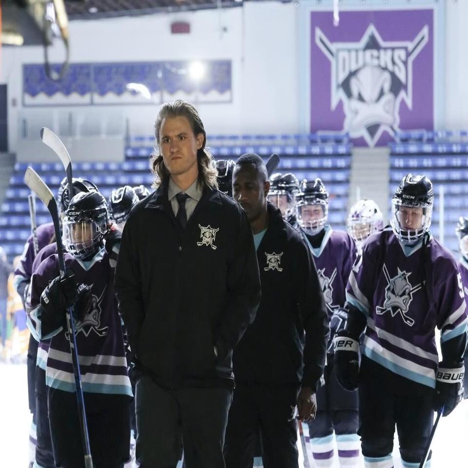 Mighty Ducks: Game Changers' Cast: Their Connections To OG