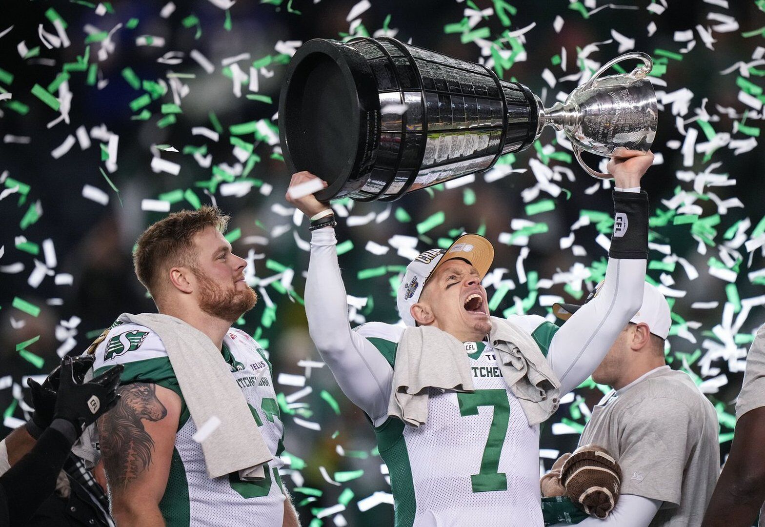 riders-qb-harris-confident-his-best-football-is-still-ahead-in-14th-cfl