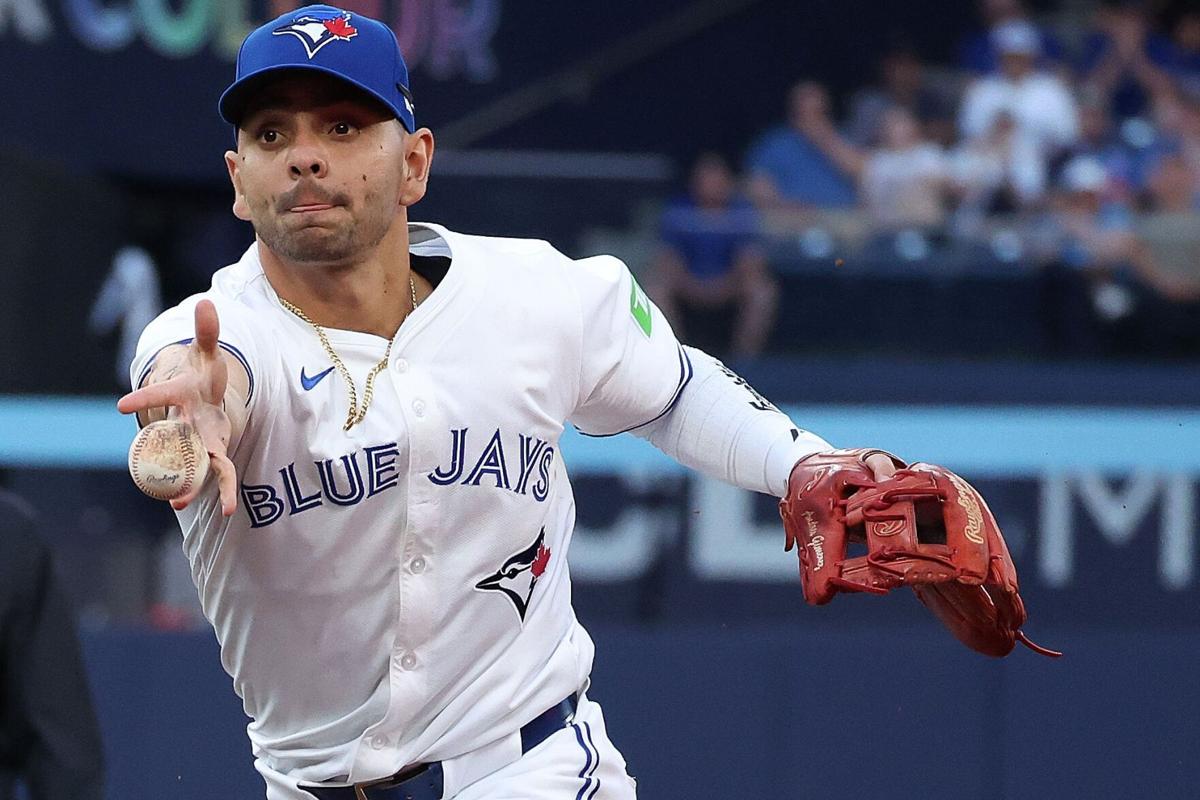 Andres Gimenez is back with the Jays, but how will he fit?