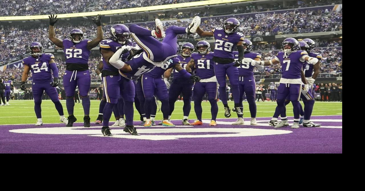 Vikings are winning and having a lot of fun doing it. The Bears can't relate