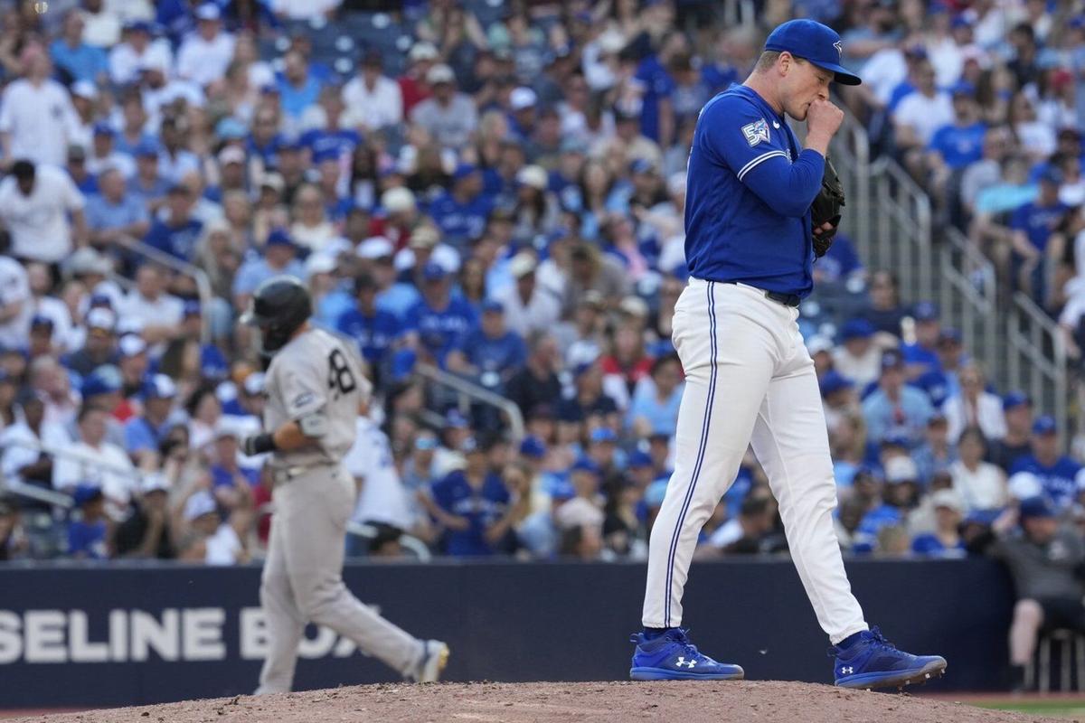 Blue Jays vs. Yankees: Here's why Schneider ordered sac bunt