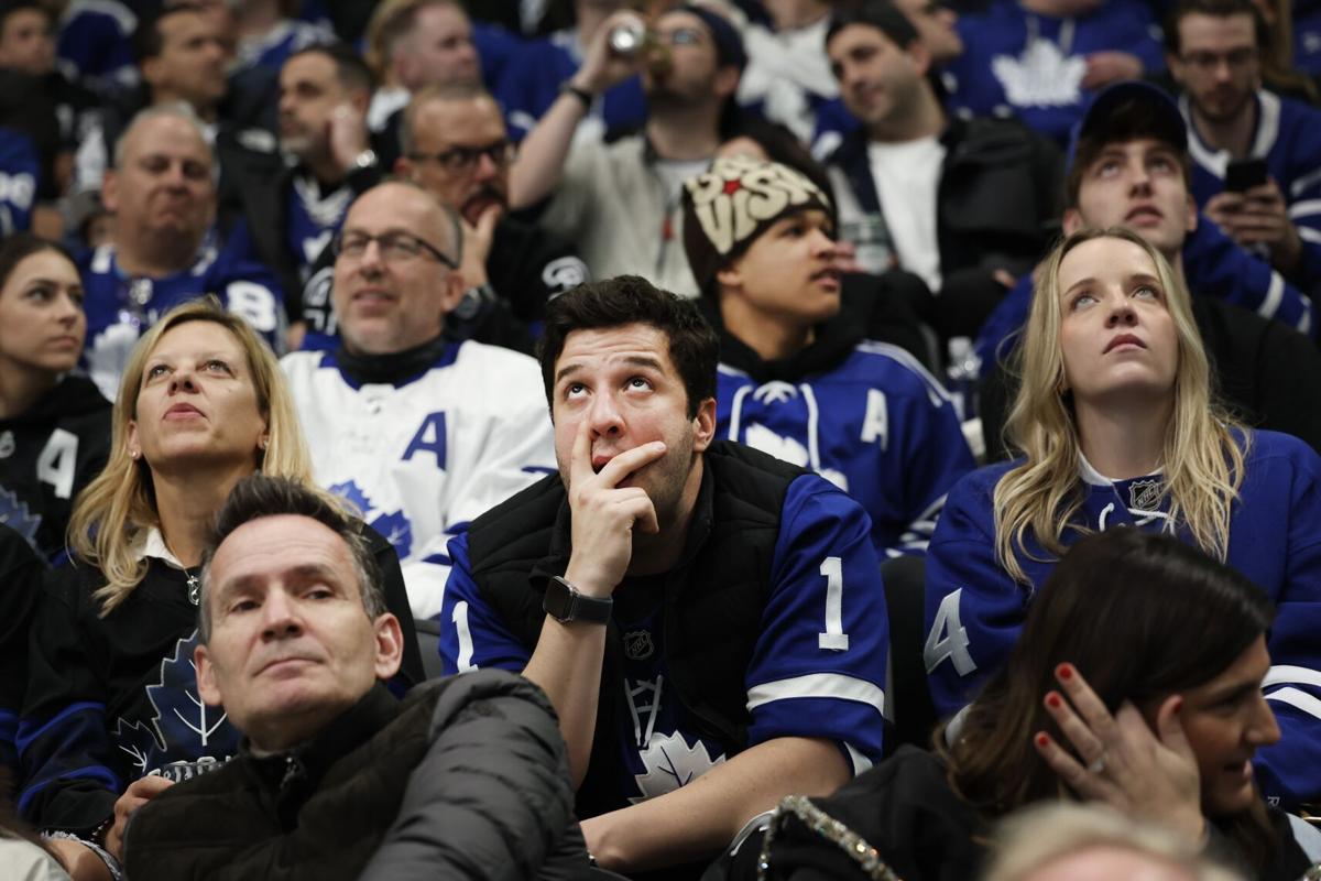 Tension on the bench. Matthews too sick to finish. Elimination watch begins for the Maple Leafs after Game 4 flop
