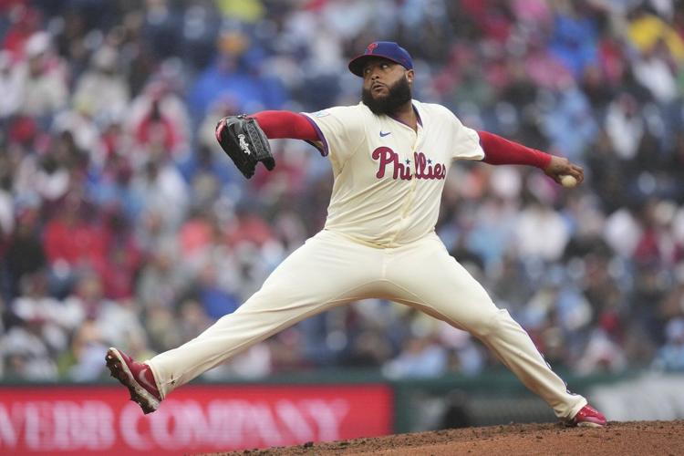 Phillies move forward without suspended closer José Alvarado