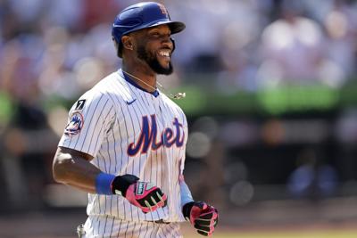 Mets place Starling Marte on injured list with bruised right knee, activate Jesse Winker