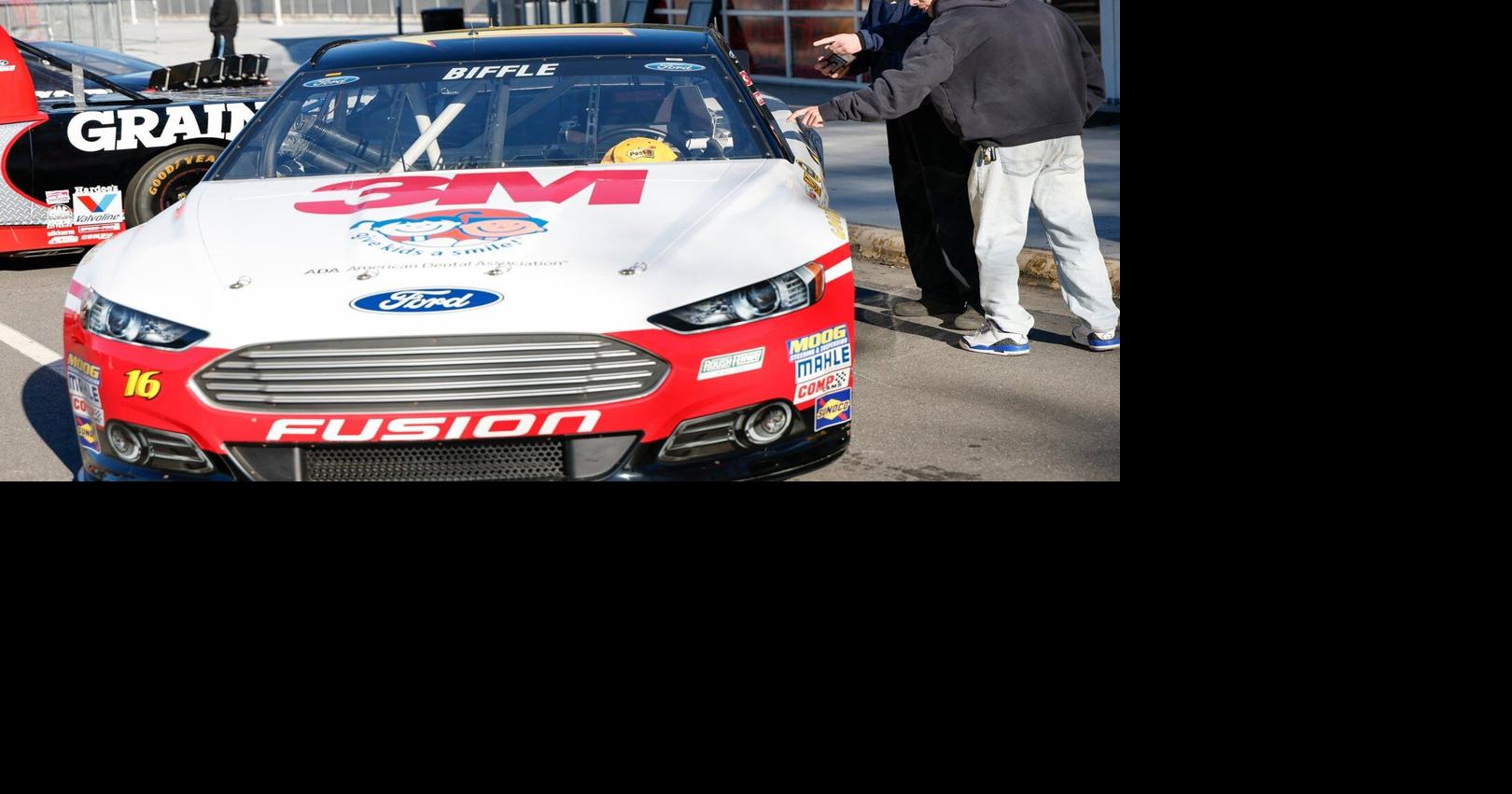 NASCAR’s Greg Biffle wasn’t flying his plane before crash that killed him and 6 others