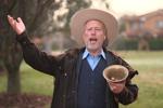 Guinness crowns Canberra town crier as the world's loudest person at 122.4 decibels