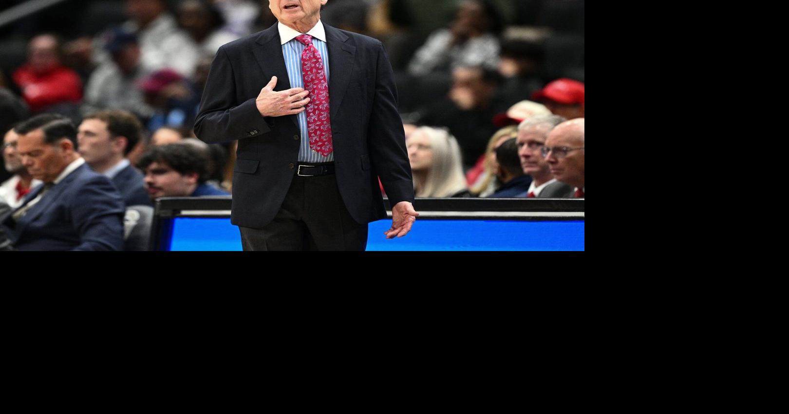 Rick Pitino’s 900th win could come against his son when St. John’s visits Xavier this weekend