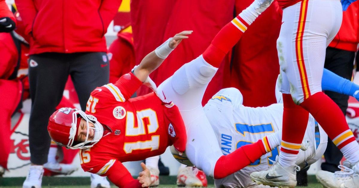 Acl Vip Chiefs quarterback Patrick Mahomes undergoes ACL surgery in Dallas ...