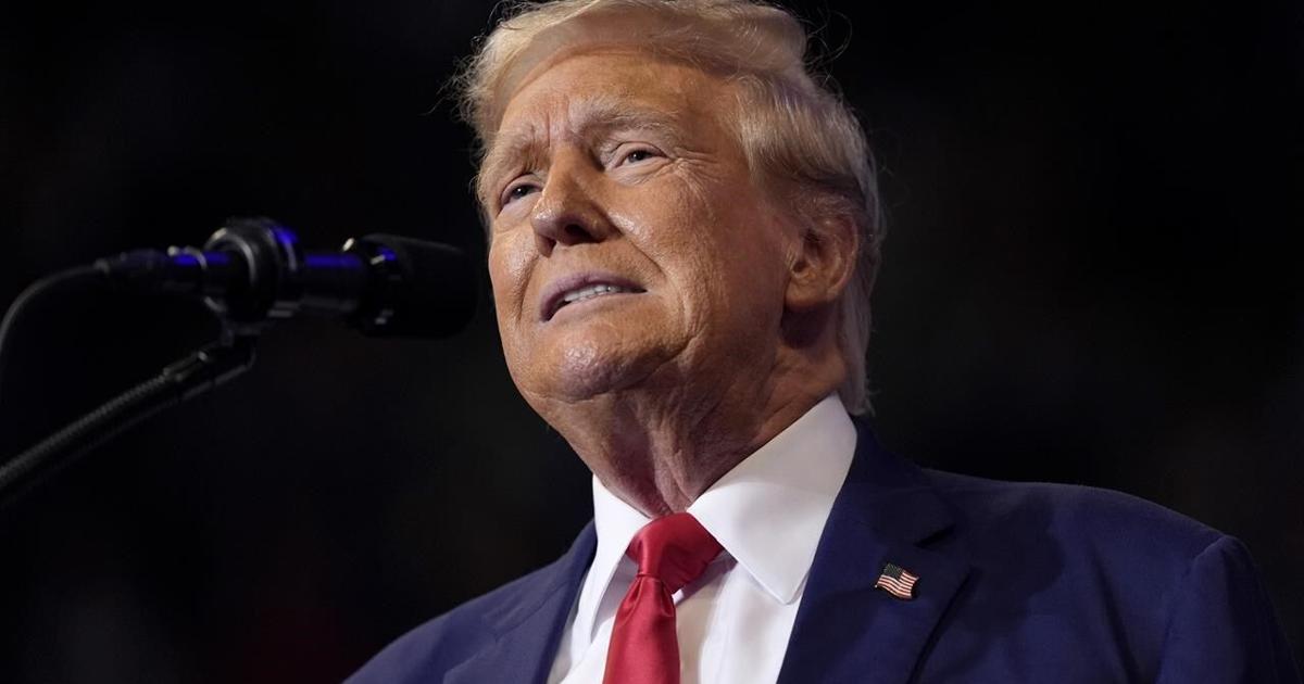 Trump again decries two gold medalist Olympic athletes, falsely labeling the female boxers as men