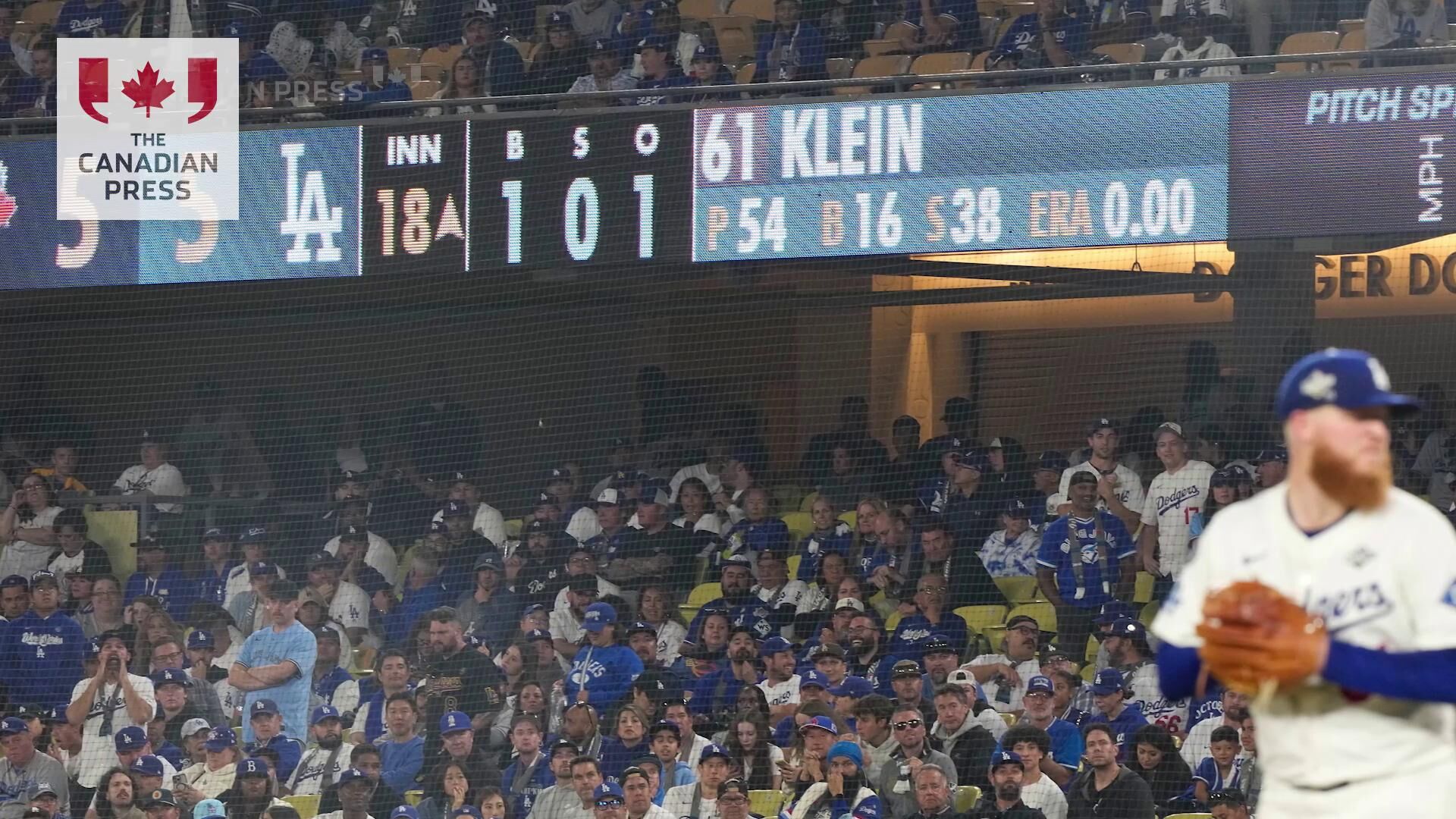 Blue Jays beat Dodgers to even World Series in Game 4: score