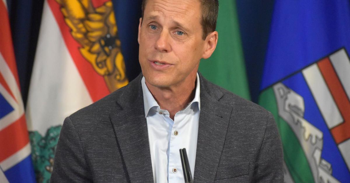 U.S. booze bans divide Canadian premiers as new tariff threat looms