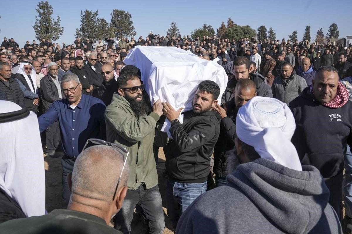 Middle East latest: Gaza war deaths pass 46,000 and Lebanon ends 