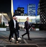 'Santa didn't conspire with the Leafs': Chow, Ford weigh in after bad ѻý traffic forces Utah Hockey Club players to walk to game