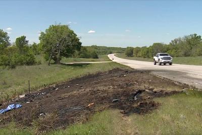 Teen basketball players were among those who died in a Kansas highway crash that killed 8