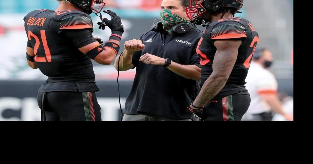 Miami hires Travaris Robinson as defensive backs coach