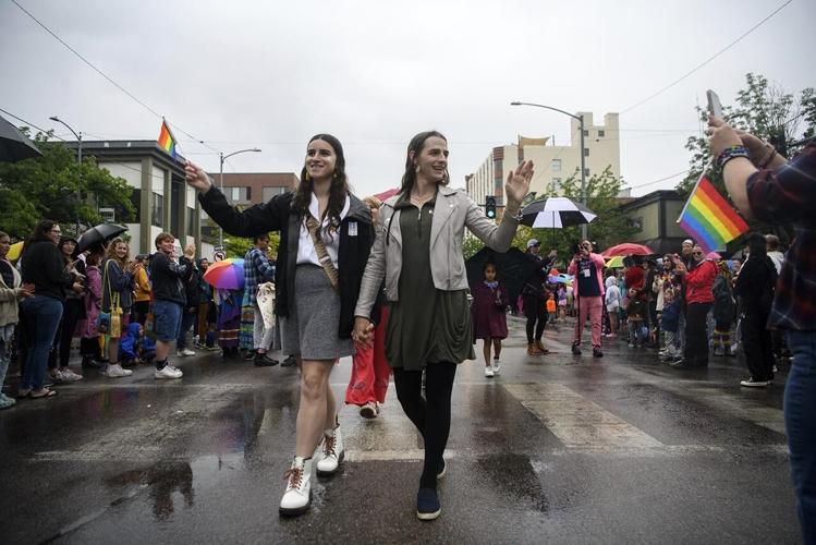 Power couple Zooey Zephyr and Erin Reed are spreading hope to fellow ...