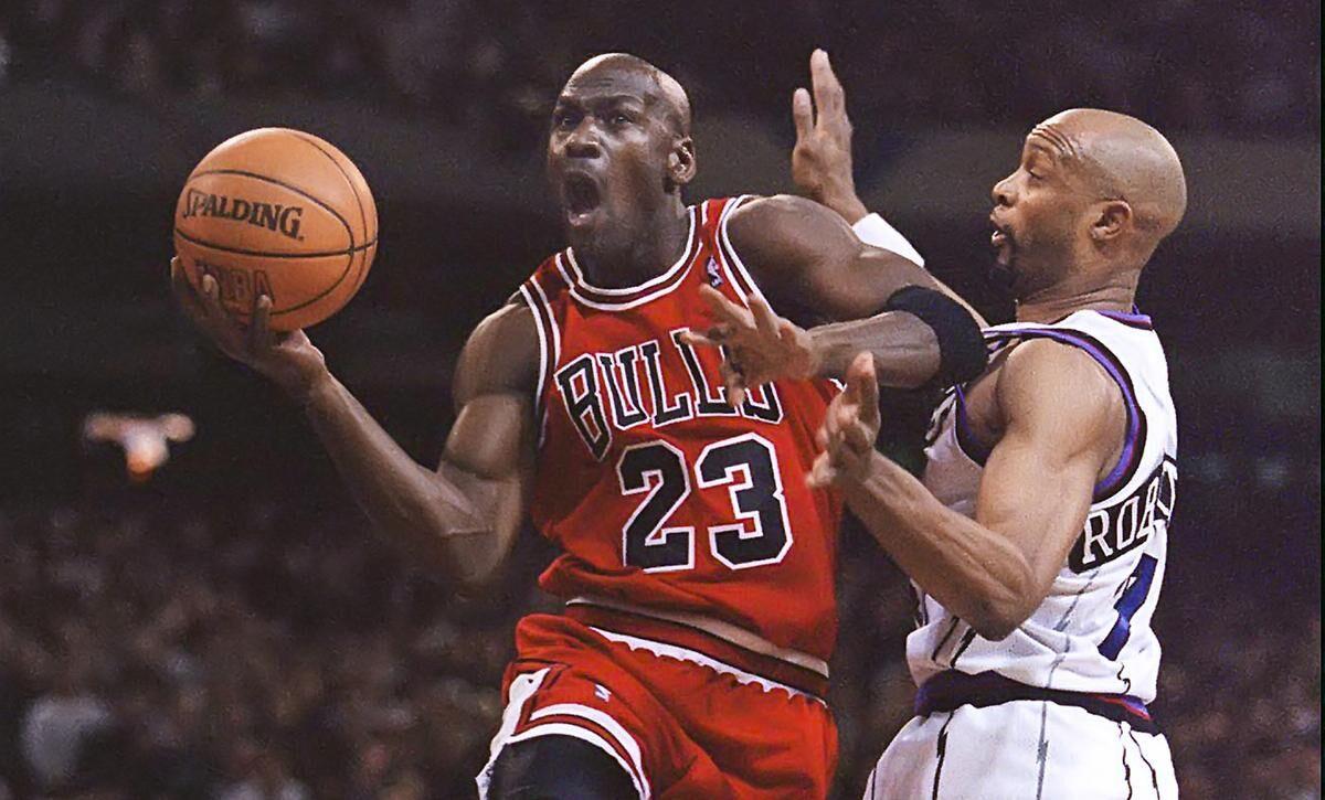 Chicago Bulls Michael Jordan rookie card found in Iowa, sold