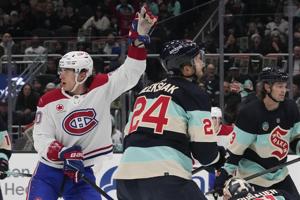 Newhook scores twice, Canadiens beat fading Kraken 5-1