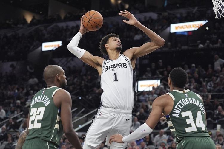 Captivating Wembanyama, Spurs To Host Antetokounmpo And The Bucks Moment for Mobile Captivating Wembanyama, Spurs To Host Antetokounmpo And The Bucks Moment for Mobile