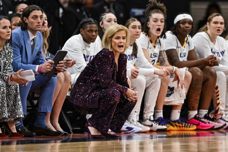 Ashlon Jackson’s buzzer-beating 3 sends Duke past LSU 87-85 in the Sweet 16