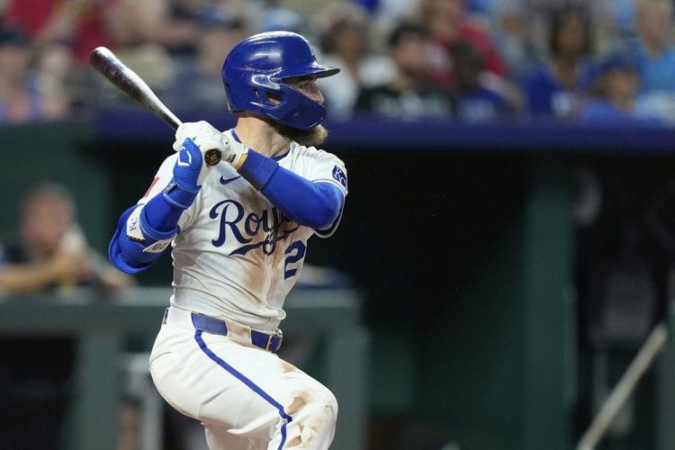 Isbel and Pasquantino power Royals to 9-6 win over Braves
