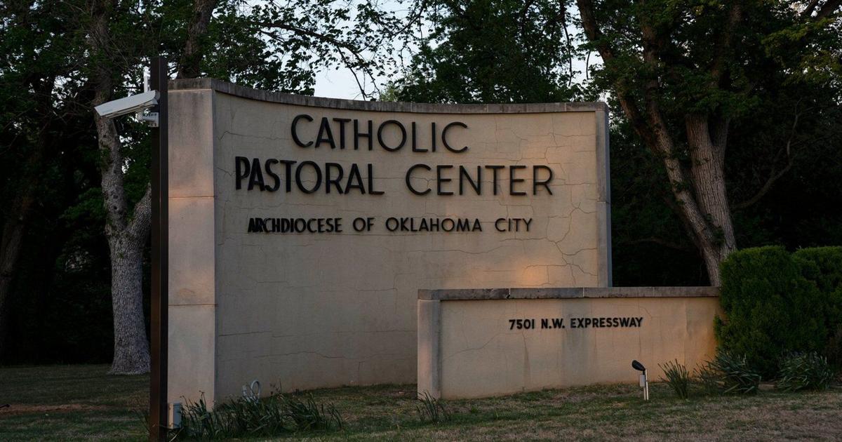 Roberts might hold key Supreme Court vote over 1st publicly funded religious charter school