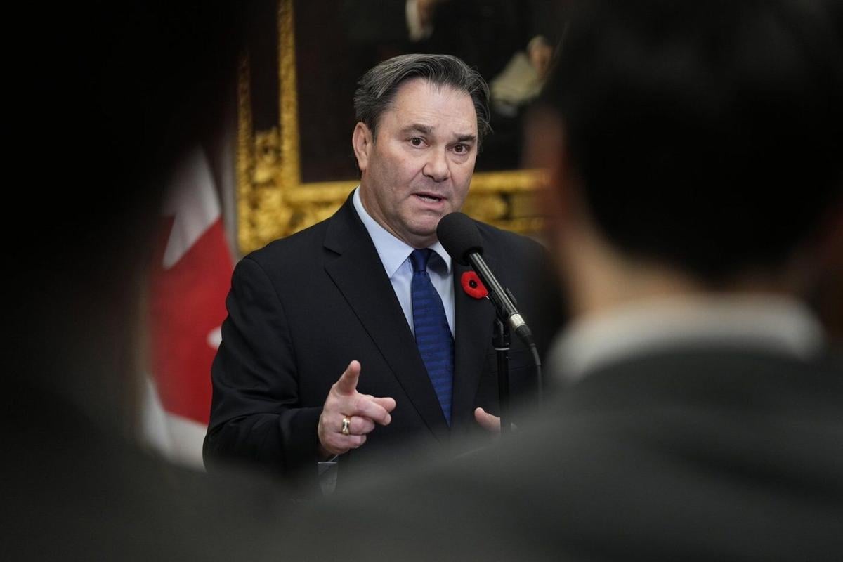 NDP Calls for Investigation into Government 'Greenwashing'