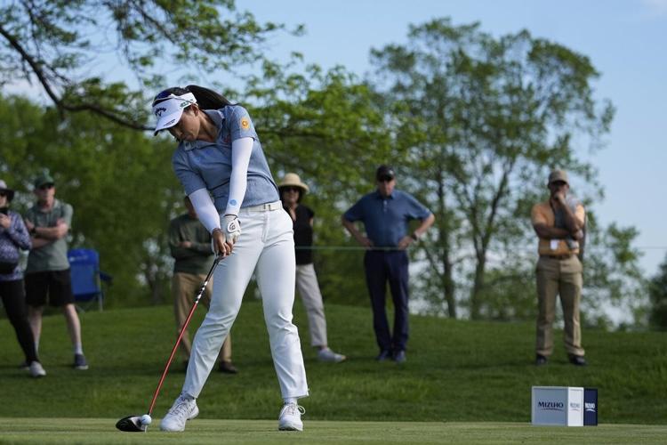 Jeeno Thitikul regains the lead at Liberty National with Nelly Korda on her heels