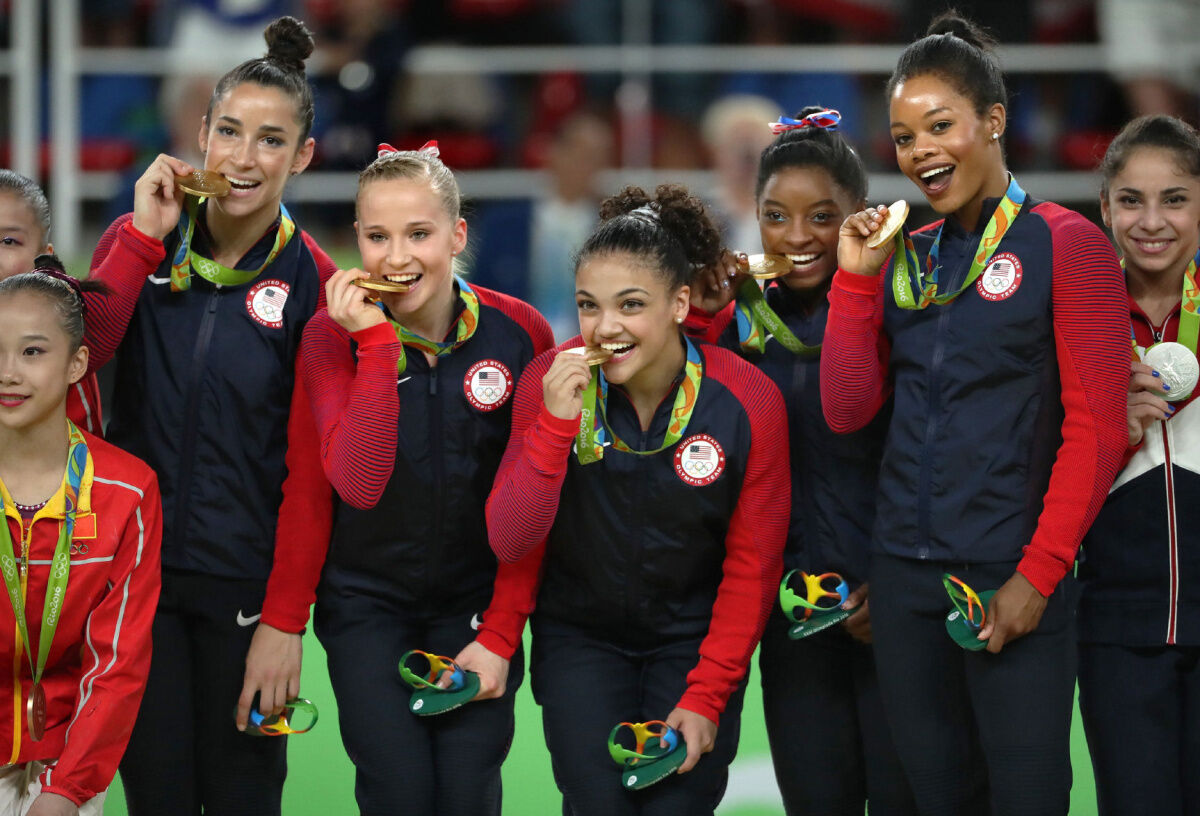 Olympic gymnast Gabby Douglas apologizes after teammate calls out her tweet picture