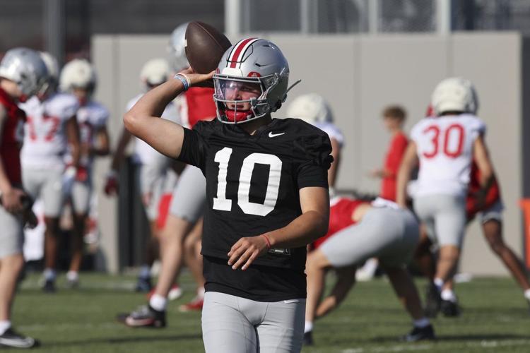 Ohio State's QB competition between Julian Sayin and Lincoln Kienholz remains too close to call