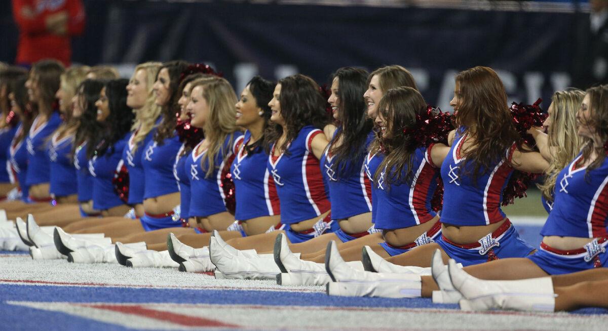 NFL: Buffalo Bills cheerleaders sue club over lost wages