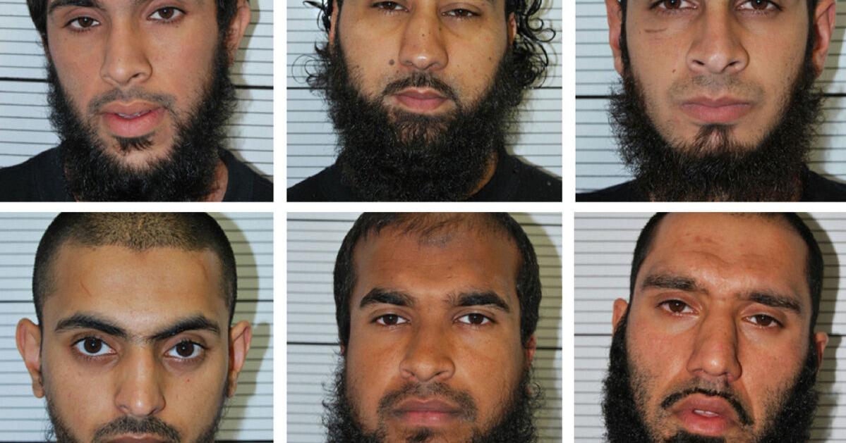 6 plead guilty in Britain to planning terror attack