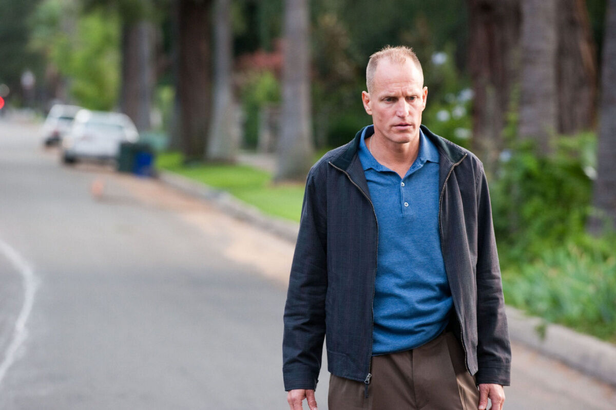 does woody harrelson smoke cigarettes Jack Nicholson taught Woody Harrelson how to smoke