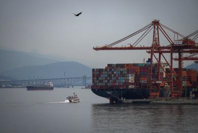 Statistics Canada reports merchandise trade deficit $4.9 billion in July