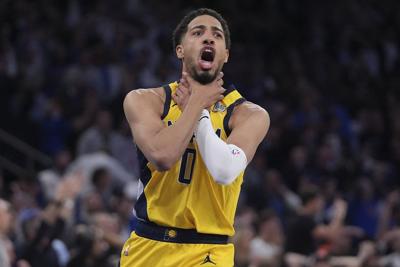 Choke! Haliburton brings back memory of Pacers' postseason past in front of Reggie Miller