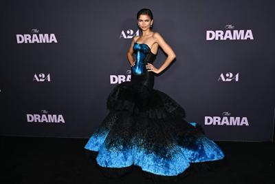 Surprise! Zendaya wears something blue -- after the old, new and borrowed