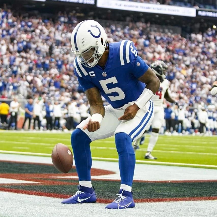 Indianapolis Colts Smack Houston Texans, Anthony Richardson Leaves with  Concussion