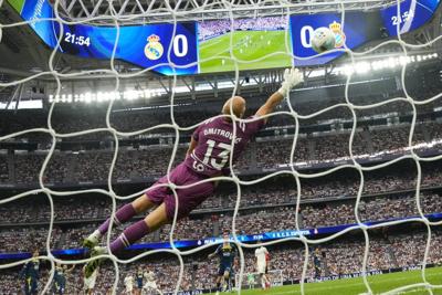 Mbappé and Militão strike from distance as Real Madrid deals Espanyol first loss