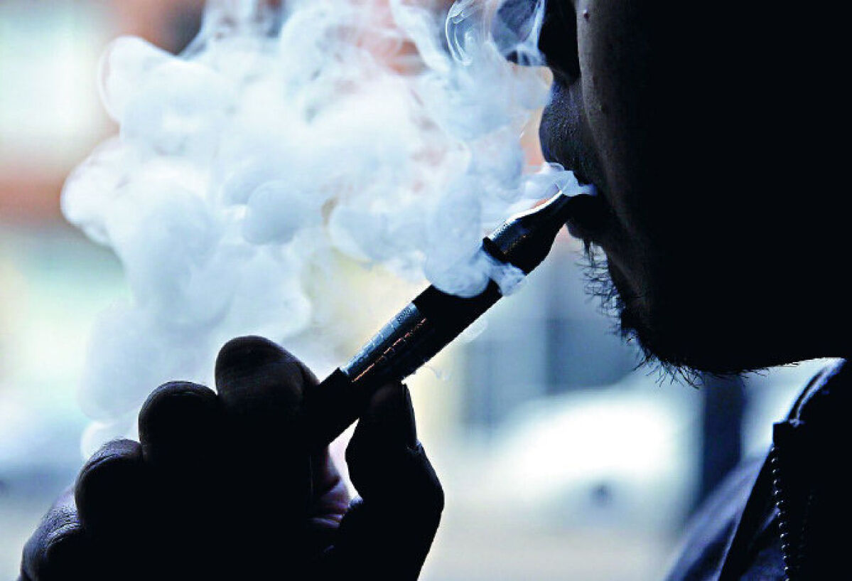 Doctors Notes Why e cigarettes are better than smoking but worse