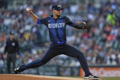 Braves sign veteran Charlie Morton, a day after the right-handed pitcher was released by Tigers