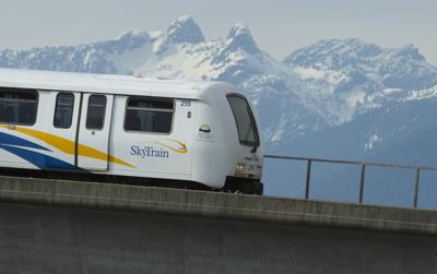 Transit Police say man tried to sell loaded shotgun along a SkyTrain route