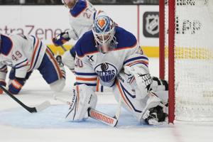 Injured Edmonton Oilers goalie Calvin Pickard still day to day: coach