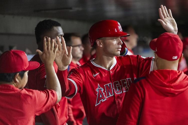 O'Hoppe hits 2 of Angels' 4 homers in 6th straight win, 10-5 over Athletics