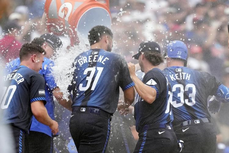 9Th Inning Drama! Tork'S Blast Lifts Tigers To Victory In Chicago! - 8dpa7v2