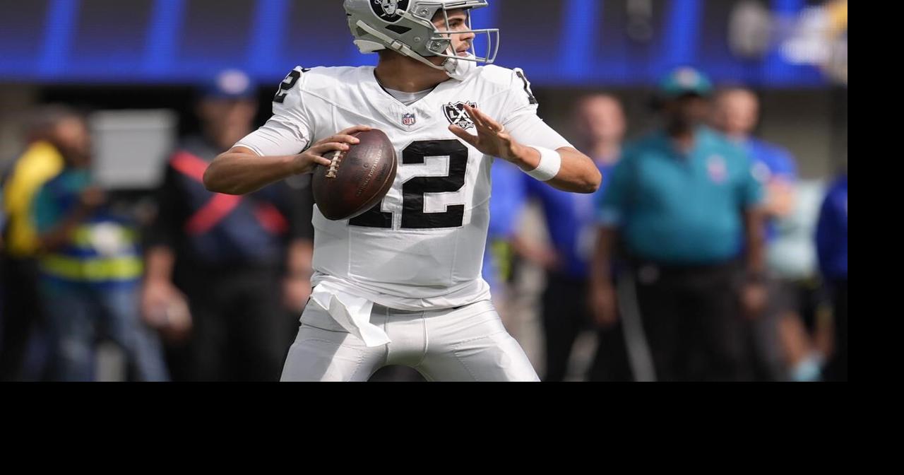 Raiders QB Aidan O'Connell's start vs Rams ends with thumb injury in 1st quarter