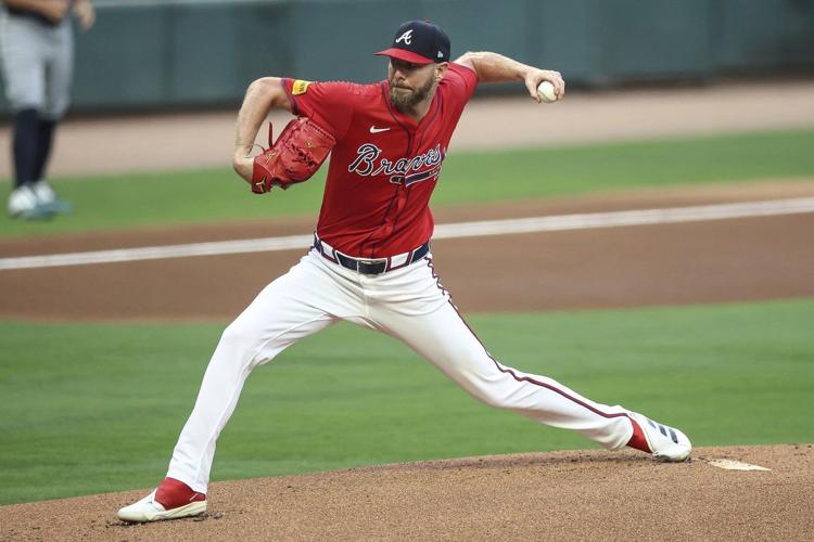 Braves' late surge stuns slumping Mariners as Chris Sale shines in 4-1 win
